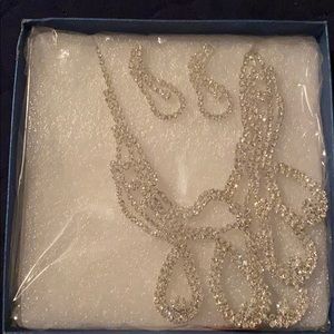 Rhinestone jewelry set necklace and earrings